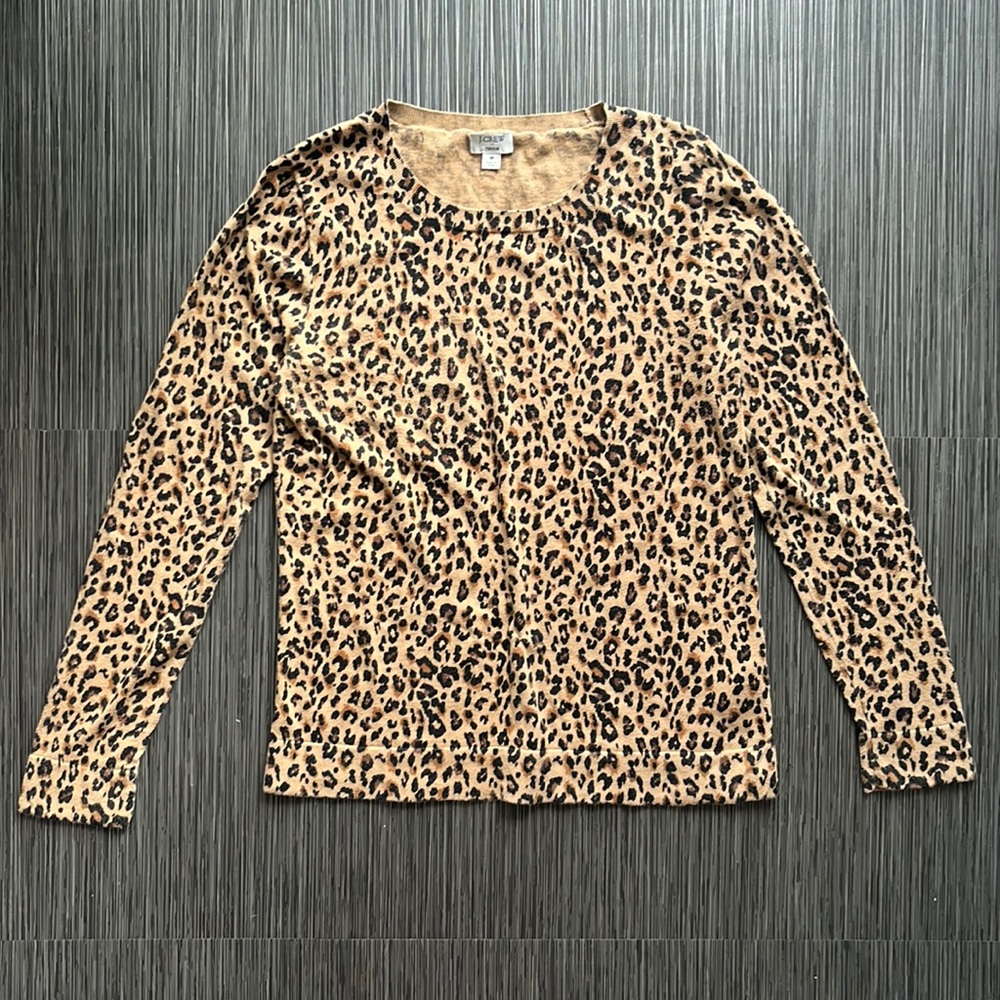 J Crew Teddie Cheetah Print Sweater ✧ Size M